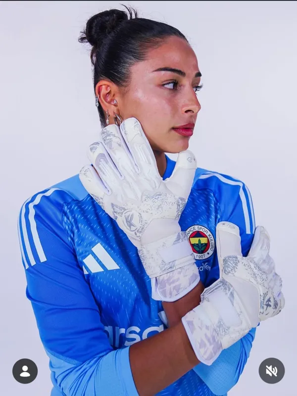 Göknur Güleryüz